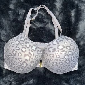 Victoria's Secret 32 DD bra animal print